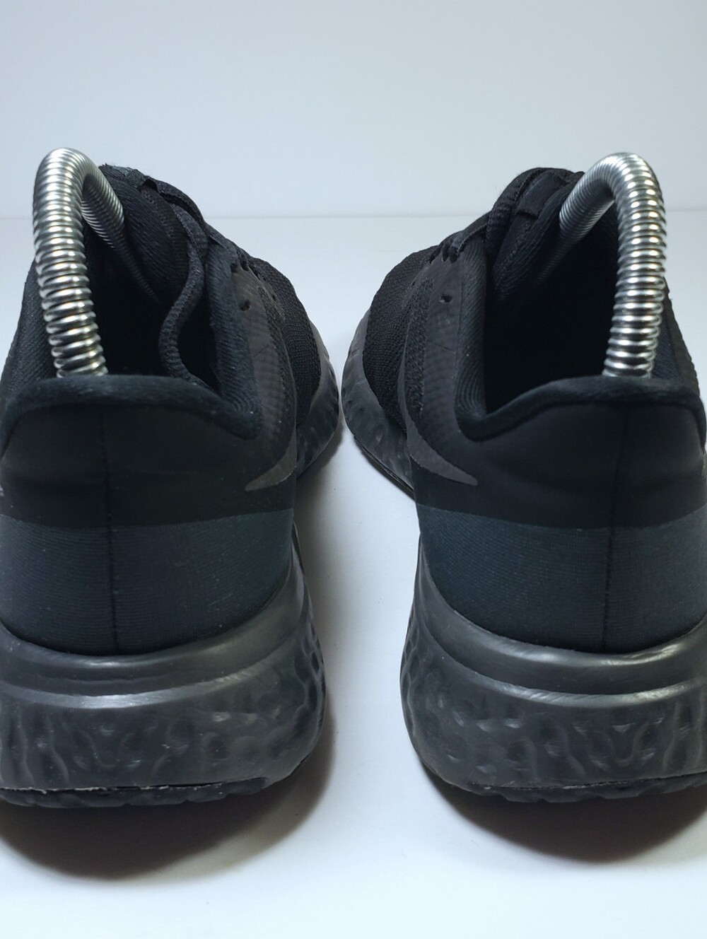 Nike Revolution 5 Running Shoes Sneakers - Picture 6 of 8